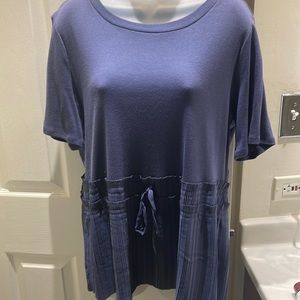 Simply Vera Wang L Blue Top